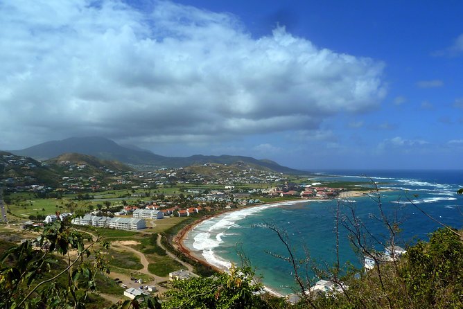 Local Lunch & Half Day Island Tour - Option 2 - Meeting and Pickup