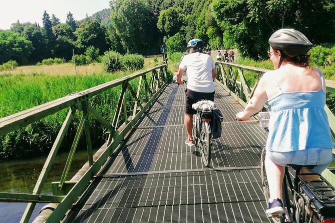 Lucca: Self-Guided Bike Tour + Picnic in the Vineyards - Scenic Route Highlights