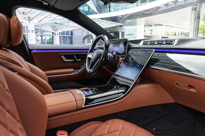 Luxury Airport Transfer to and From Milan With Mercedes S Class - Included Amenities