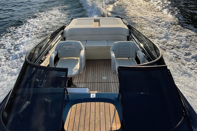 Luxury Boat Tour on Lake Como - Exclusive Private Boat Tour Experience