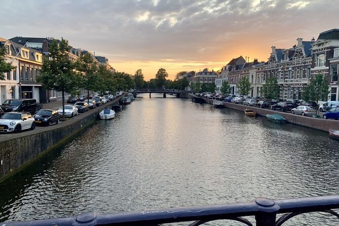 Luxury Shared Canal Tour With Live Guide - Inclusions and Amenities