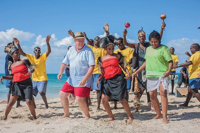 Luxury Swimming With DOLPHINS in MNEMBA and LUNCH - Inclusions and Pickup Details