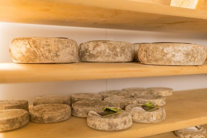 Lyon Old Town Private Food Tasting Tour With a Local Expert - Inclusions