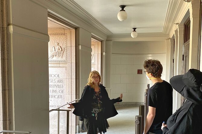 Macabre Ghost History of Portland, Oregon Walking Tour - Guided Walking Tour Highlights