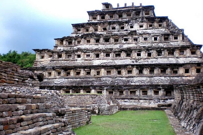 Magic Town - Papantla And Tajin In Veracruz - Accessibility and Group Size