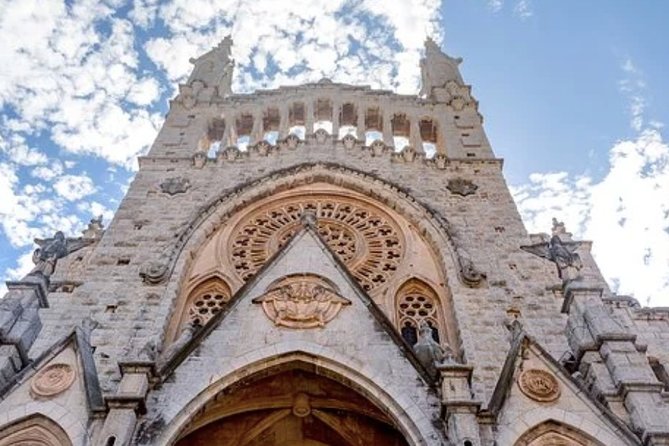 Mallorca Shore Excursion: Exclusive Soller and Valldemosa - Scenic Drive Through Serra De Tramuntana
