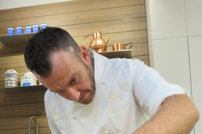 Market Tour and Cooking Class in Ortigia - Traditional Sicilian Dish Preparation