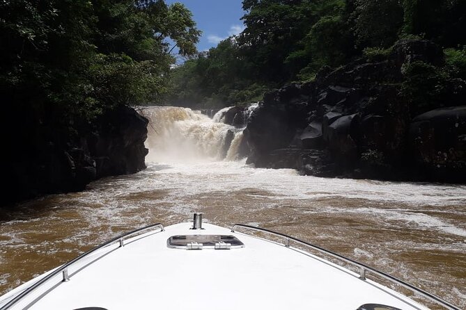 Mauritius : Ile Aux Cerfs Speed Boat Trip With BBQ and Drinks - Inclusions and Exclusions