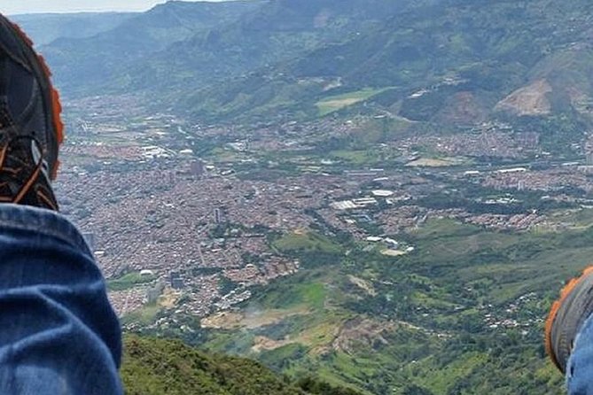 Medellin City Tour Including Paragliding and Food Tasting - Discovering Pueblito Paisa