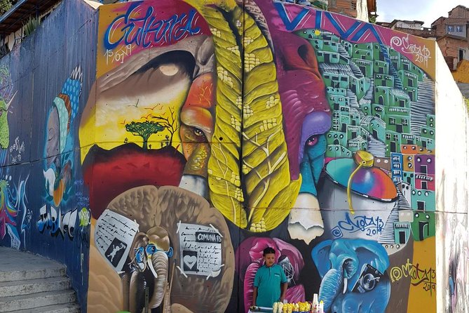 Medellín & Comuna 13 Private Tour - Tour Highlights