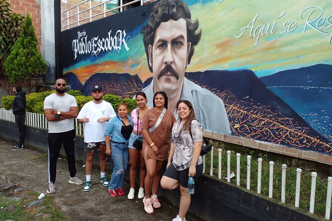 Medellin: Pablo Escobar and Commune 13 Private Tour - Highlights of the Tour