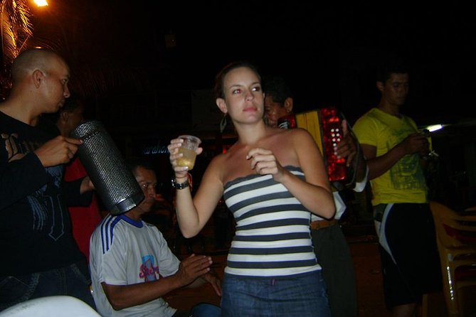 Medellin Private Bar Crawl - Zona Rosa Salsa Dancing