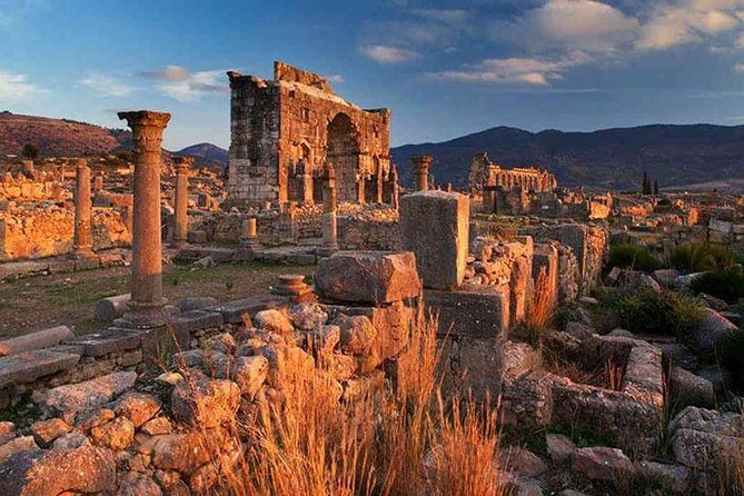 Meknes and Volubilis Day Trip From Fez - Tour Inclusions and Logistics