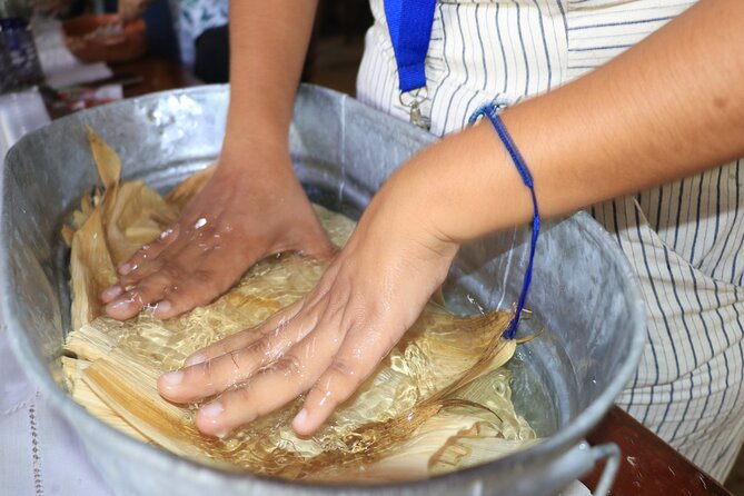 Mexican Cooking Class in Zihuatanejo De Azueta - Culinary Focus