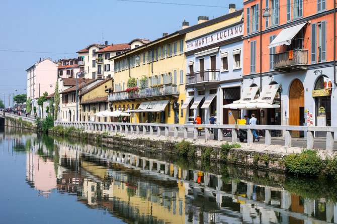 Milan Highlights Self Guided Scavenger Hunt and Walking Tour - Booking Your Adventure