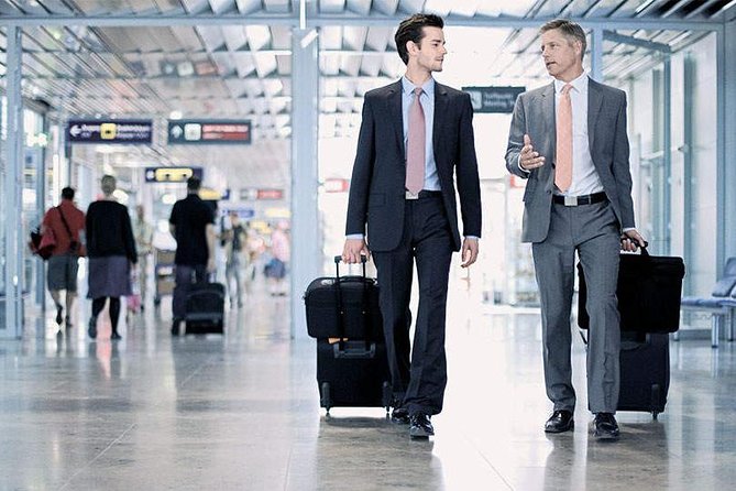 Minneapolis - St. Paul International Airport (MSP) Airport Hotel Shuttle - Shuttle Features