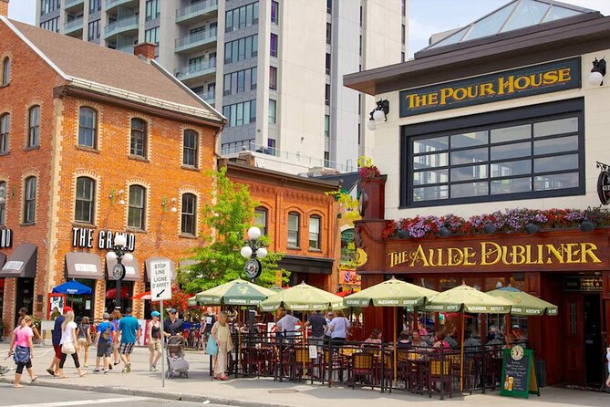 Montreal, Quebec & Ottawa: Escorted Bus Tours From Toronto - Group Size and Accessibility