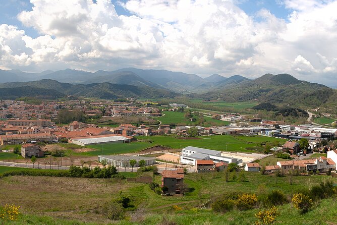 Montsacopa: an Audio Tour in the Volcano in the Centre of the City - Audio Experience