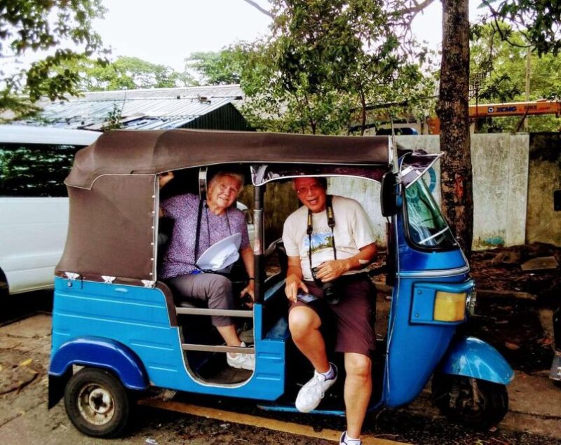 Morning or Evening Colombo Sightseeing Tour by Tuk Tuk - Itinerary Highlights