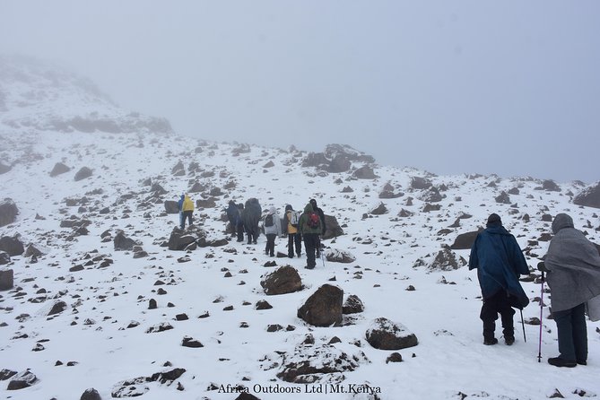 Mount Kenya Chogoria-Sirimon Route(5 Days) - Preparing for the Ascent