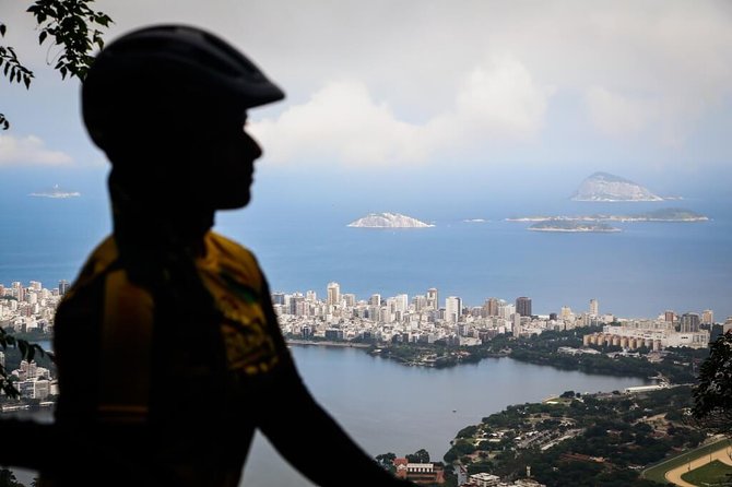 Mountain Bike Tijuca Rain Forest - Navigating Scenic Mountain Trails