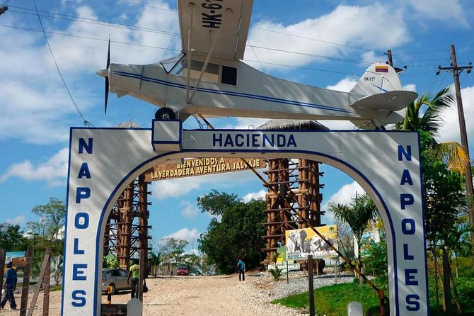 Naples Hacienda Tour - Private Transportation and Convenience