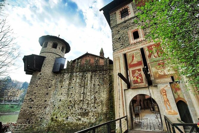 Nature, History and Art at an Unique Turins PARK - Strolling Through Parco Michelotti