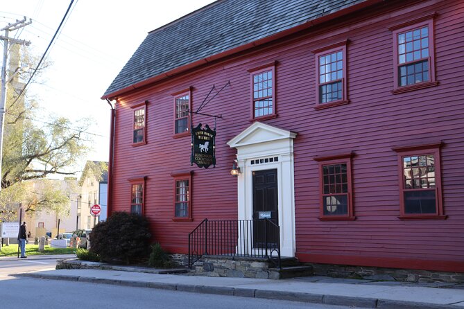Newport Downtown Historic Audio APP Self Guided Smart Phone Tour - Meeting and End Points