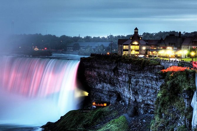 Niagara Falls Canada Day + Night Small Group Tour W/Falls Dinner - Nighttime Experiences