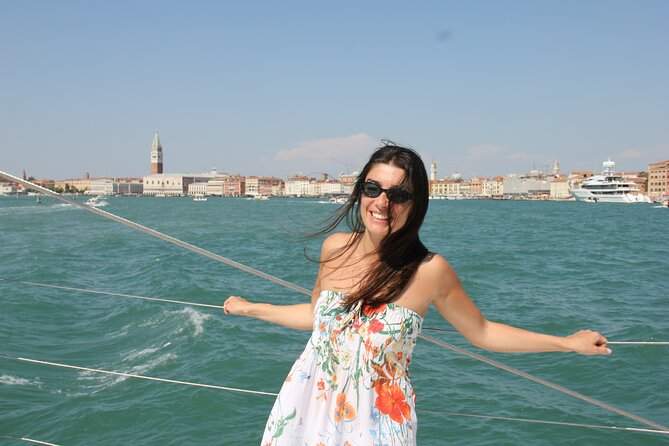 No Stress Lagoon Cruise on Catamaran With Music and Free Drinks - Positive Customer Reviews