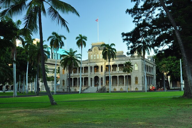 O'ahu Highlights Private Guided Tour: Landmarks & Architecture - Unique Architectural Features