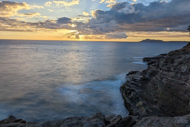 Oahus Majestic Cliffside Sunset Tour: Breathtaking Ocean Views - Inclusions and Logistics
