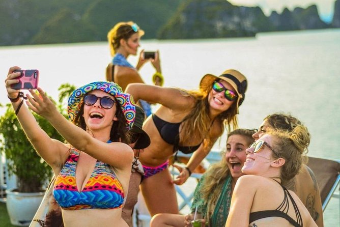 Oasis Bay Party Cruise for Young Travelers With Transfer Included - Comfortable Accommodations