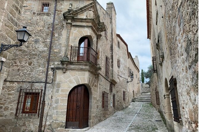 OFFICIAL TOUR TRUJILLO WITH TICKETS TO MONUMENTS - Meeting Point and End Location