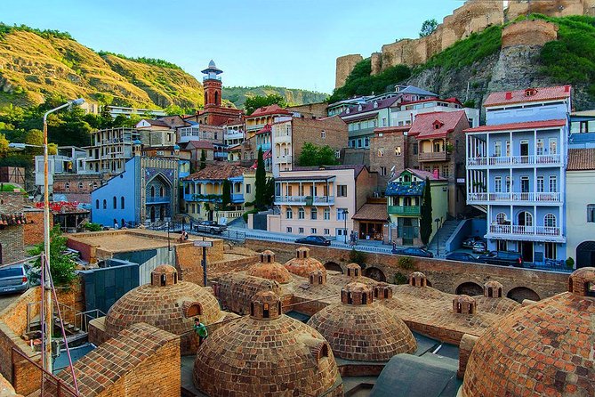 Old Tbilisi Private Tour-Sightseeing, Art and History With an Expert Guide - Expert Guide Profile