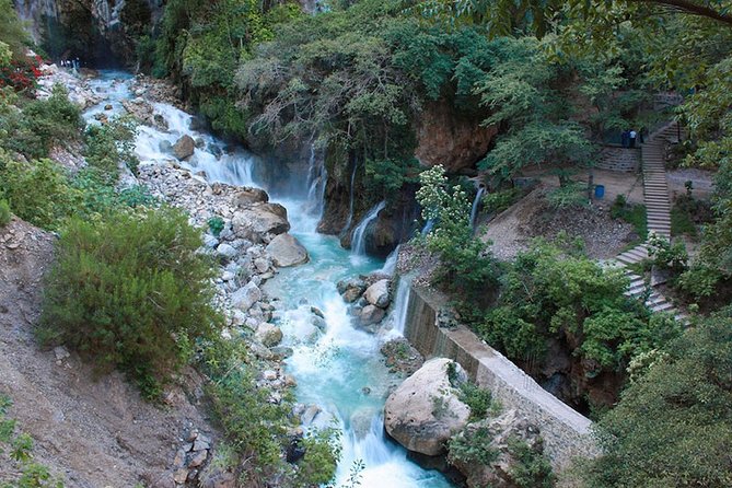 One Day Tour to the Tolantongo Caves - Exploring the Tolantongo Caves
