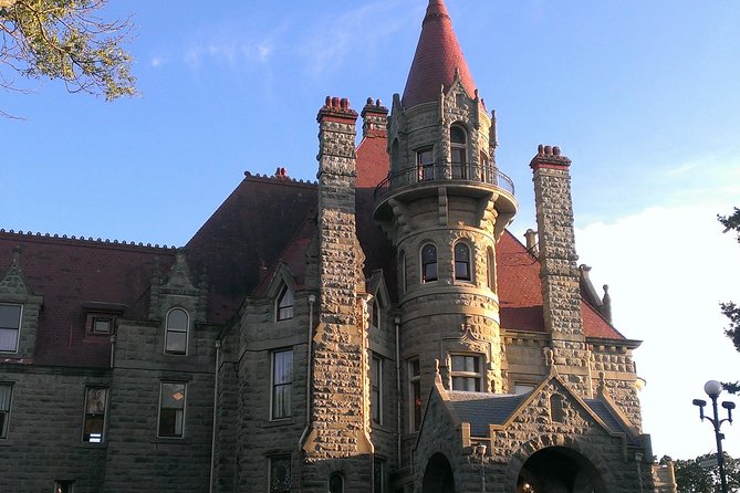 One Hour Luxury City Tour of Victoria - Accessibility