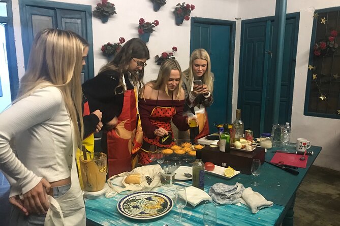 Paella and Salmorejo 2-Hour Cooking Class in Córdoba - Class Details and Meeting Point