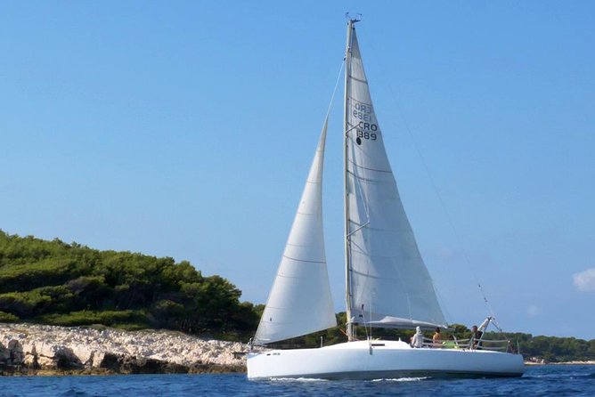 Paklinski Islands Hvar Half Day Afternoon Sailing- Private Tour - Meeting and Pickup Information