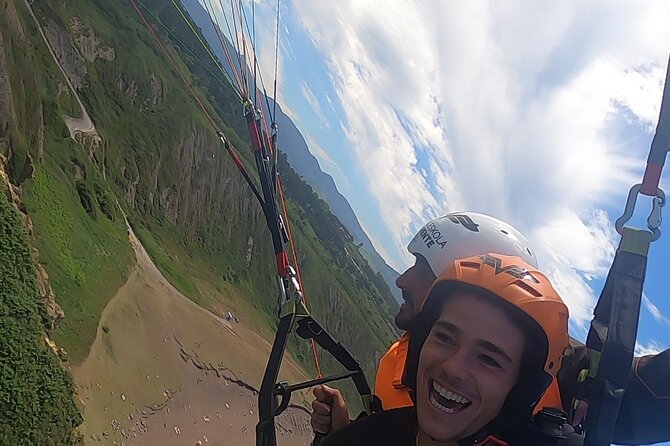 Paragliding Flight in Sopelana - Safety Measures and Insurance
