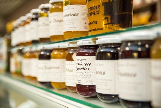 Paris Saint-Germain Private Tasting Tour With Chocolate Plus Pastries & Macaron - Included Experiences