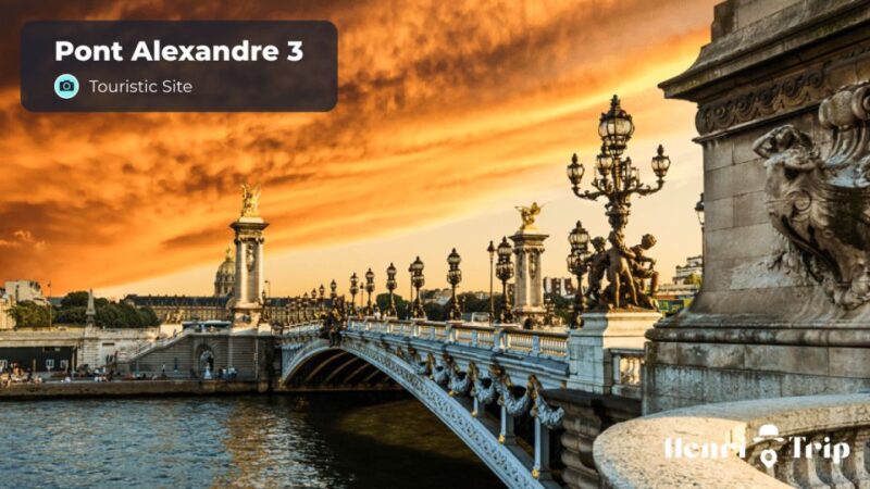 Paris: The Ultimate Digital Guide - Experience and Features
