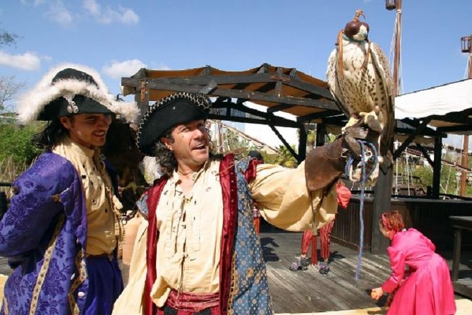 Parque Isla Magica Admission Ticket - Diverse Dining Options