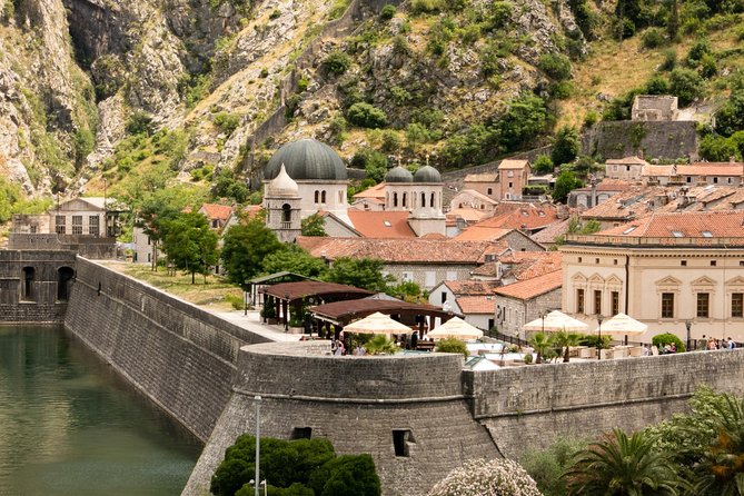 Pearls of Boka Bay Private Tour - Departure and Vehicle Details