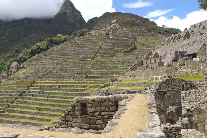 Perú Tour in 10 Days Starting Upon Arrival to Arequipa Quiet City - Machu Picchu: Ancient Inca Citadel
