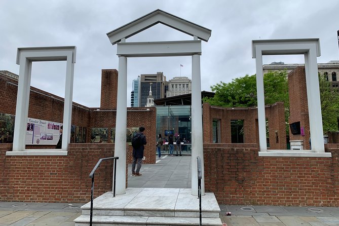 Philadelphia - Freedom: at Your Leisure & Pace. an Audiovisual Walking Tour. - Accessibility Features