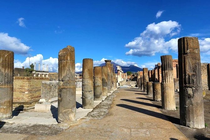 Pompeii: 2-Hour Walking Tour With Professional Guide - Detailed Itinerary