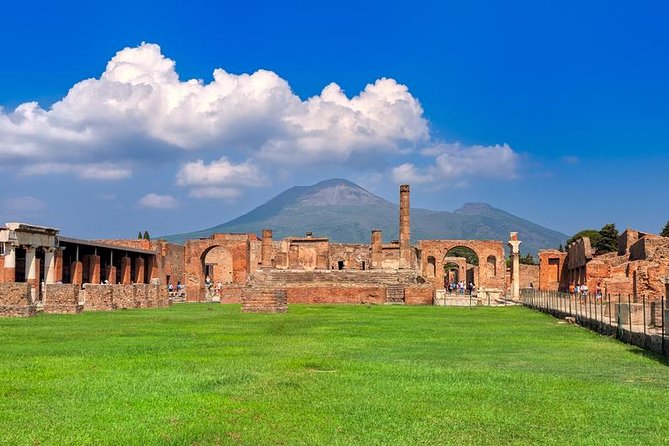 Pompeii and Mount Vesuvius SELECT Tour - Meeting and Pickup Details