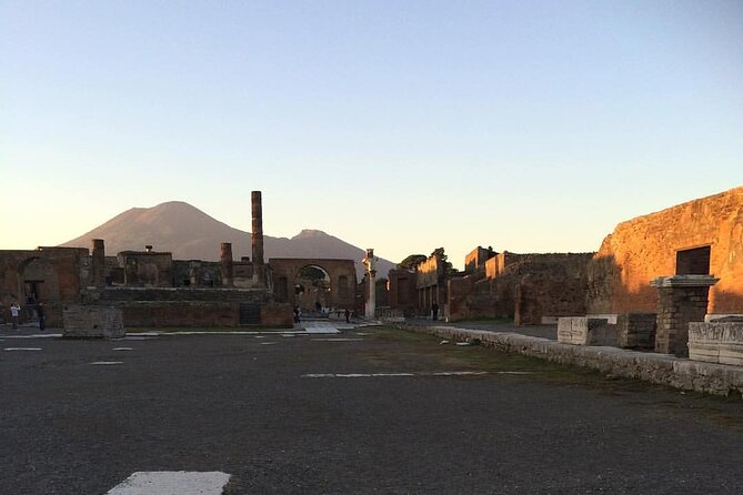 Pompeii Walking Tour (2hrs) - Guided Experience