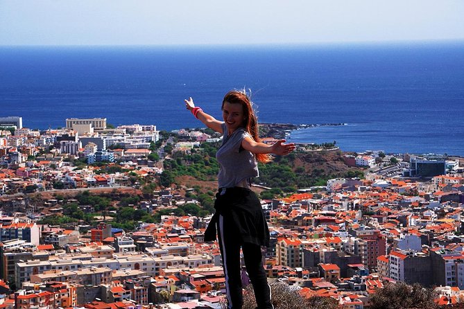 Praia: Guided Historic Walking Tour & Lunch With Locals - Cuisine and Dining